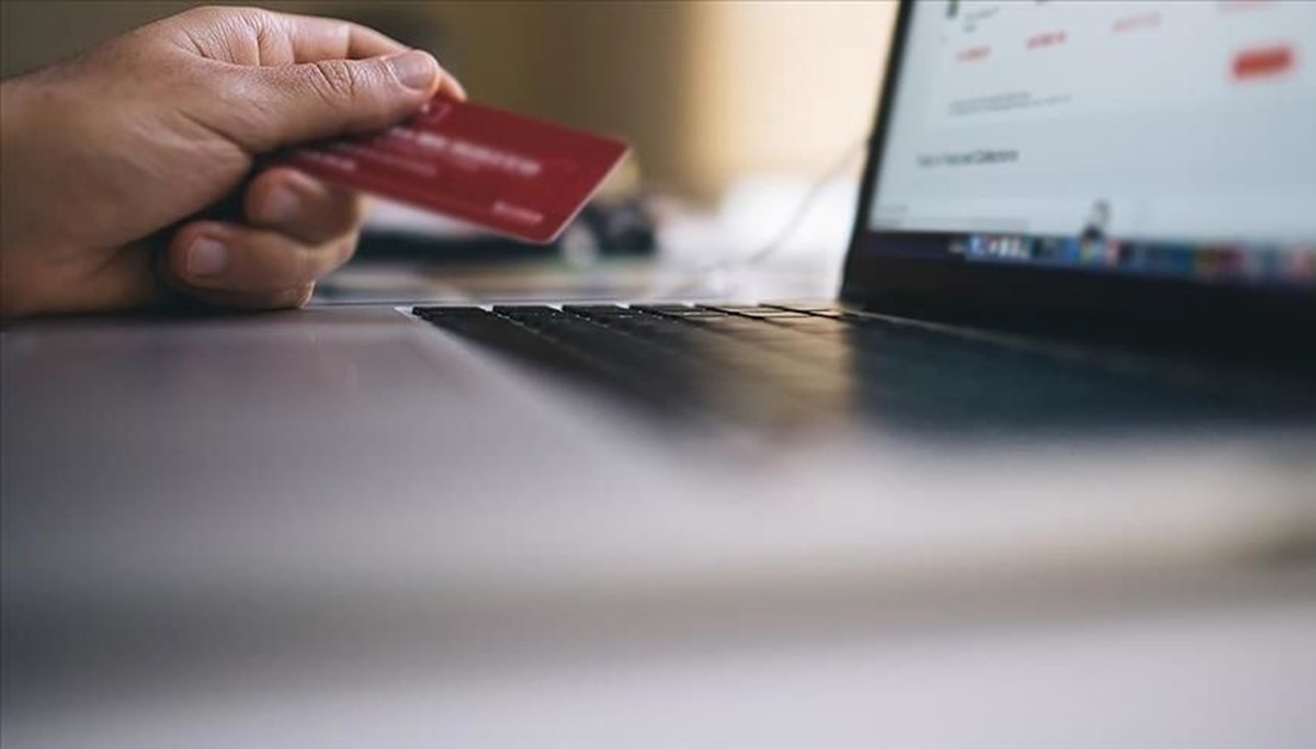 Dolandırıcıların yeni yönetimi: Banka hesaplarını kiralıyorlar Dolandırıcıların yeni yönetimi: Banka hesaplarını kiralıyorlar