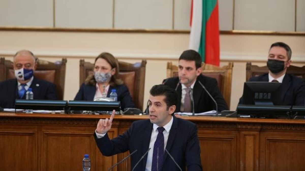 Petkov, hükümetinin istifa dilekçesini Cumhurbaşkanlığı