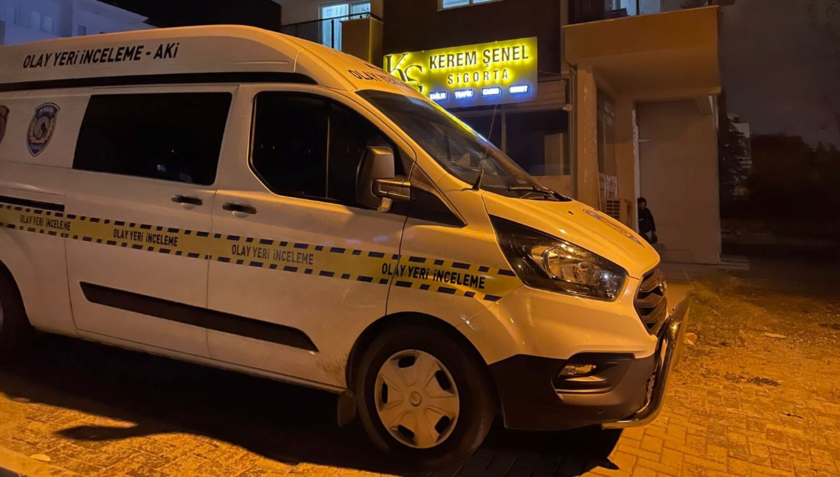 İnfaz koruma memuru evinde ölü bulundu