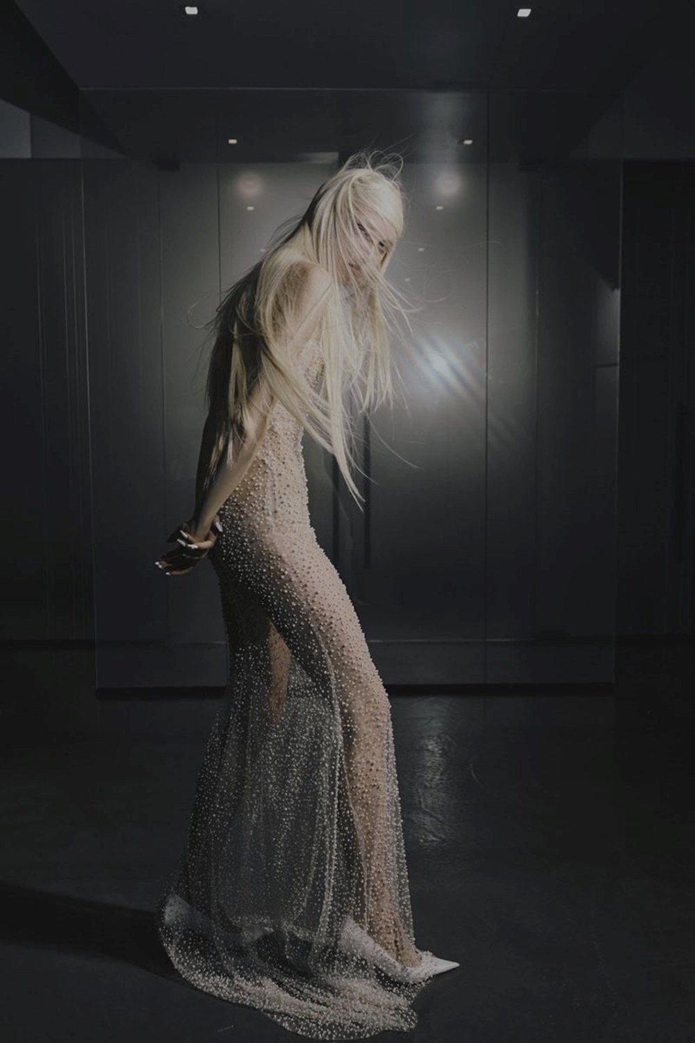 Vera Wang'in 2023 Haute Gelinlik Koleksiyonu'nda gerçeküstü tasarımlar - 13