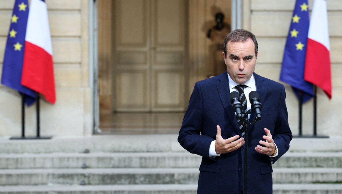 Fransa'da yeni hükümet kuruldu