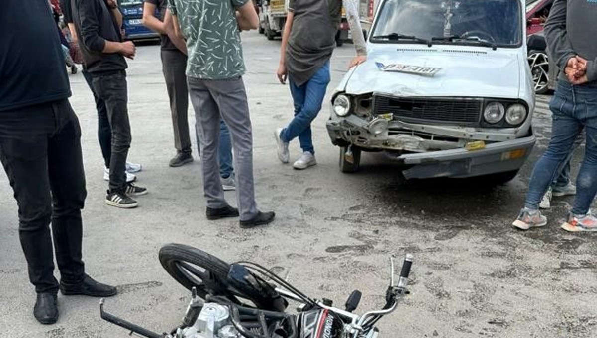 Konya'da motosiklet ile otomobil çarpıştı: 2 yaralı