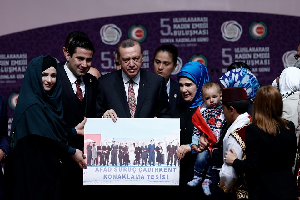 Erdoğan: Üç parti fezlekeler için gerekli adımları atmalı - 1