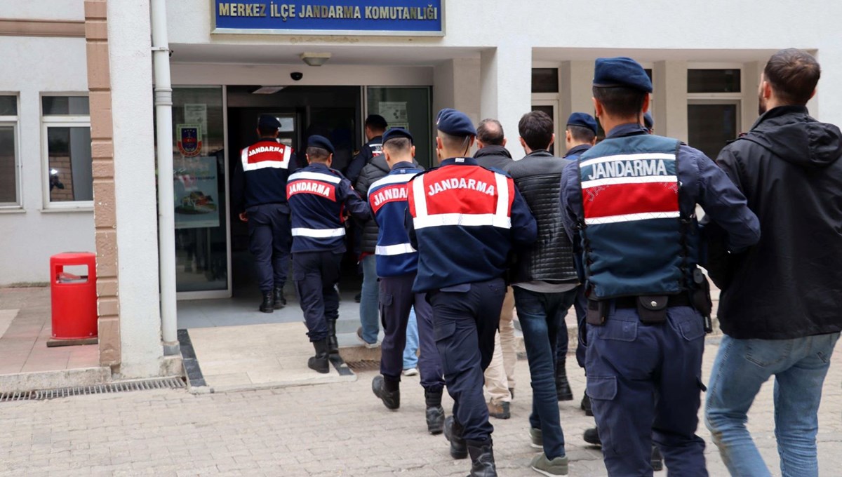 Yunanistan'a kaçmak isteyen 5 terör şüphelisi yakalandı