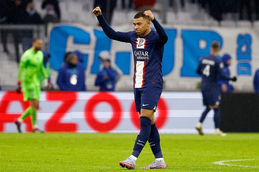 Dünyanın en büyük takımları açıklandı: Galatasaray, Fenerbahçe ve Beşiktaş da listede - 22