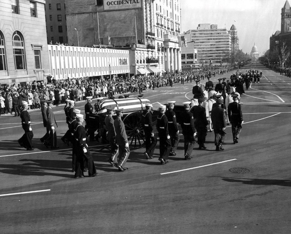 Trump'tan tarihi söz: "JFK suikastının tüm gizli belgelerini açıklayacağız" - 4