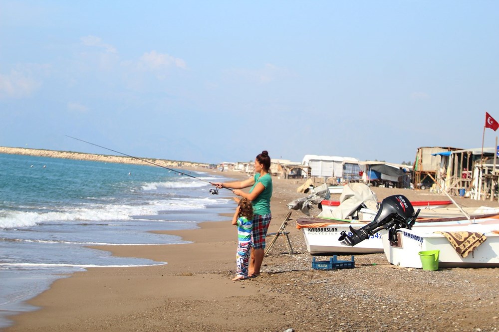 Lüks tatilin bedavaya sunulduğu 'Çardak Beach' çöplük oldu - 17