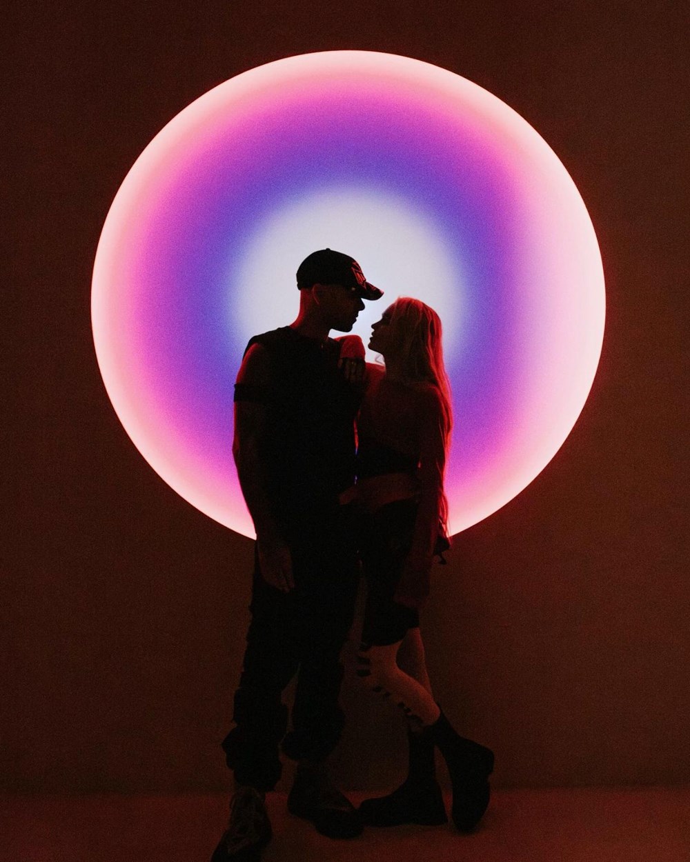 Elon Musk'ın eski sevgilisi Grimes yeni bir aşka yelken açtı - 2