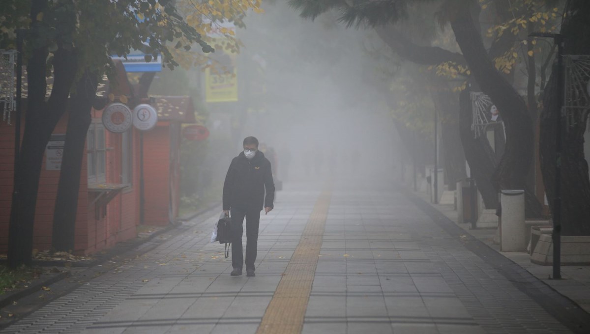 Kırklareli'nde sis nedeniyle görüş mesafesi 25 metreye kadar düştü