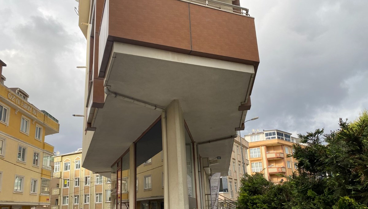 Sosyal medyada tartışılan binanın müteahhidi konuştu