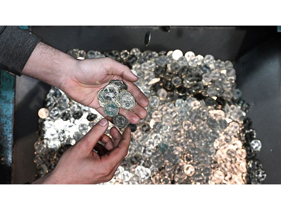 Karar Resmi Gazete'de: Madeni 5 TL tedavüle çıkıyor