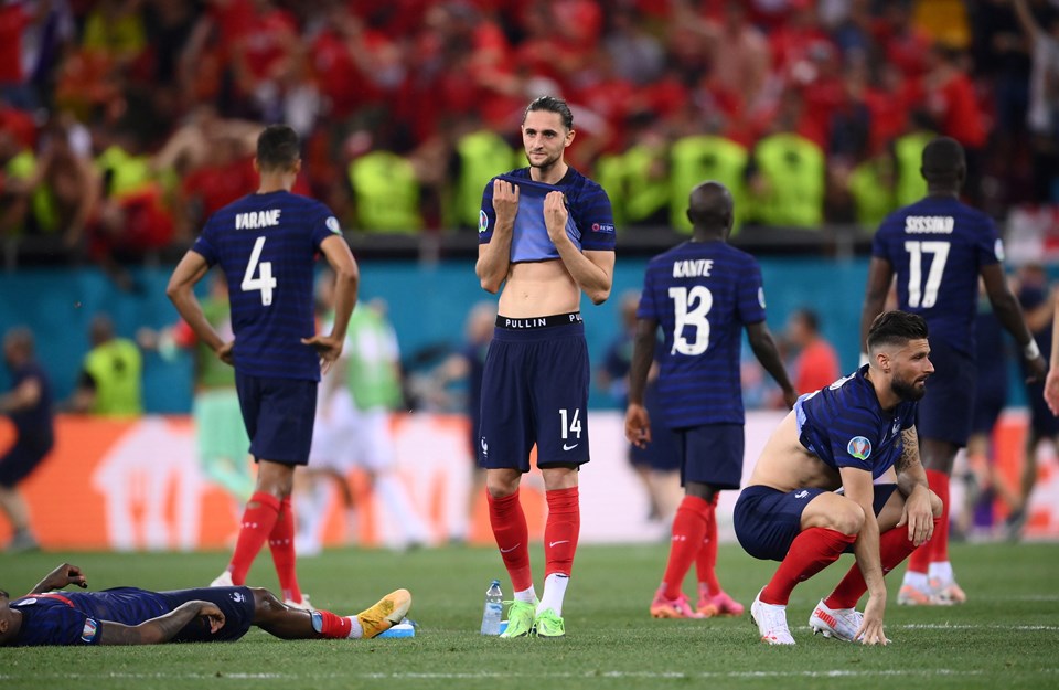 SON DAKİKA: EURO 2020'nin favorilerinden Fransa elendi, İsviçre çeyrek finalde - 4