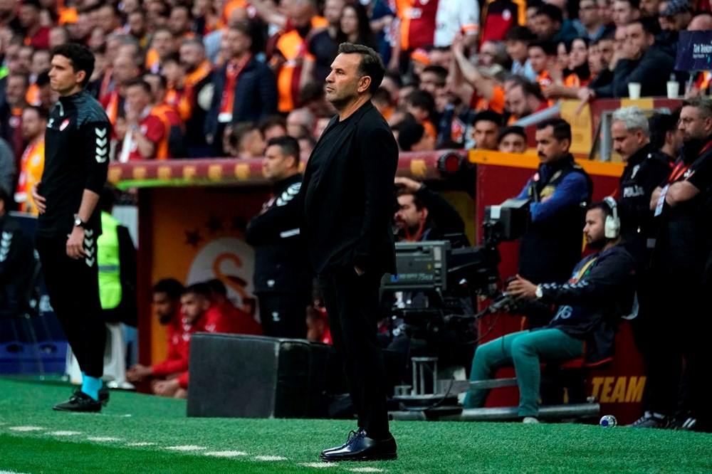 Lider Galatasaray, Sivasspor'u farklı geçti: Son 4 maçta 2 galibiyet 1 beraberlik yetiyor! - 14