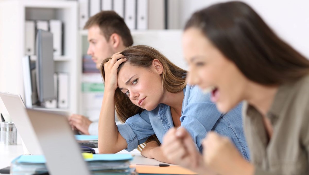 Kıskanç insanlara özgü 20 davranış