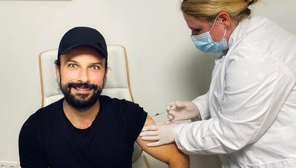 Tarkan'dan ikinci doz corona virüs aşısı paylaşımı: Gel, gel acımayacak