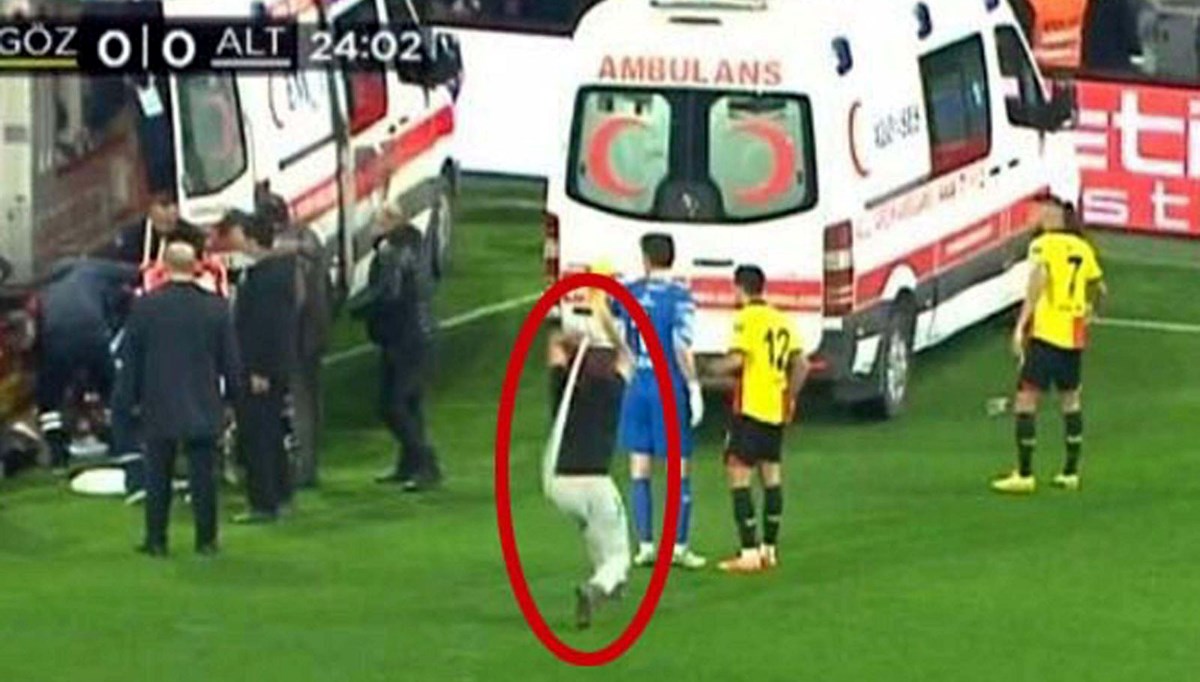 Olaylı Göztepe - Altay derbisinde görevli 4 polis hakkında Olaylı Göztepe - Altay derbisinde görevli 4 polis hakkında