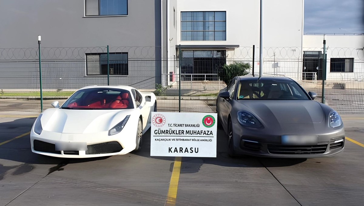 Gümrüklerde lüks araç operasyonu: 445 milyon TL değerinde 49 araca el konuldu Gümrüklerde lüks araç operasyonu: 445 milyon TL değerinde 49 araca el konuldu
