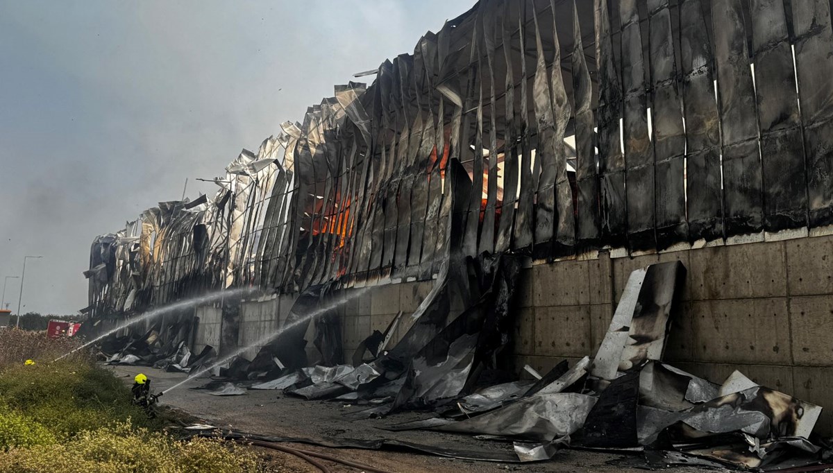 Mersin'de depo yangını