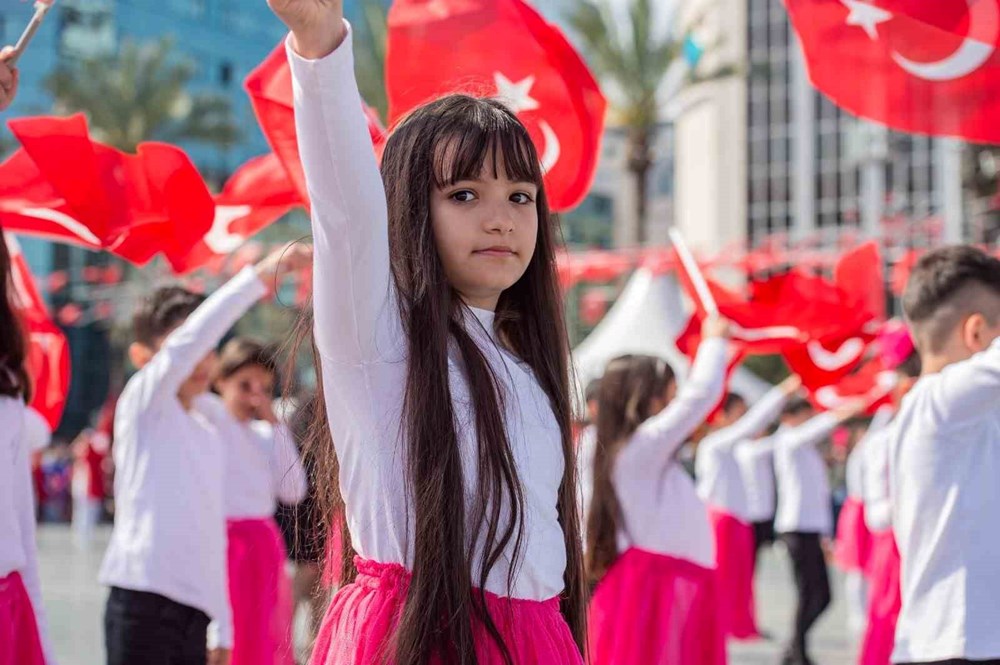 23 Nisan aktiflikleri İstanbul, Ankara, İzmir: 23 Nisan Ulusal Egemenlik ve Çocuk Bayramı 23 Nisan aktiflik takvimi 73 ZLvGDBSnj0CXfzsZheN3Cw
