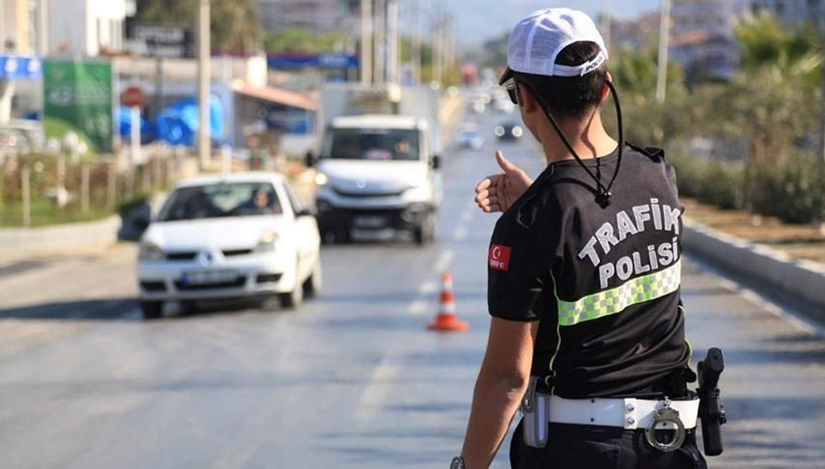 Kaza yapan alkollü ve ehliyetsiz sürücüye 34 bin lira ceza