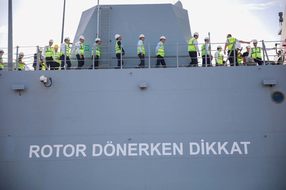 TCG Anadolu Gemisi görücüye çıktı: İlk SİHA gemisi olacak - 18