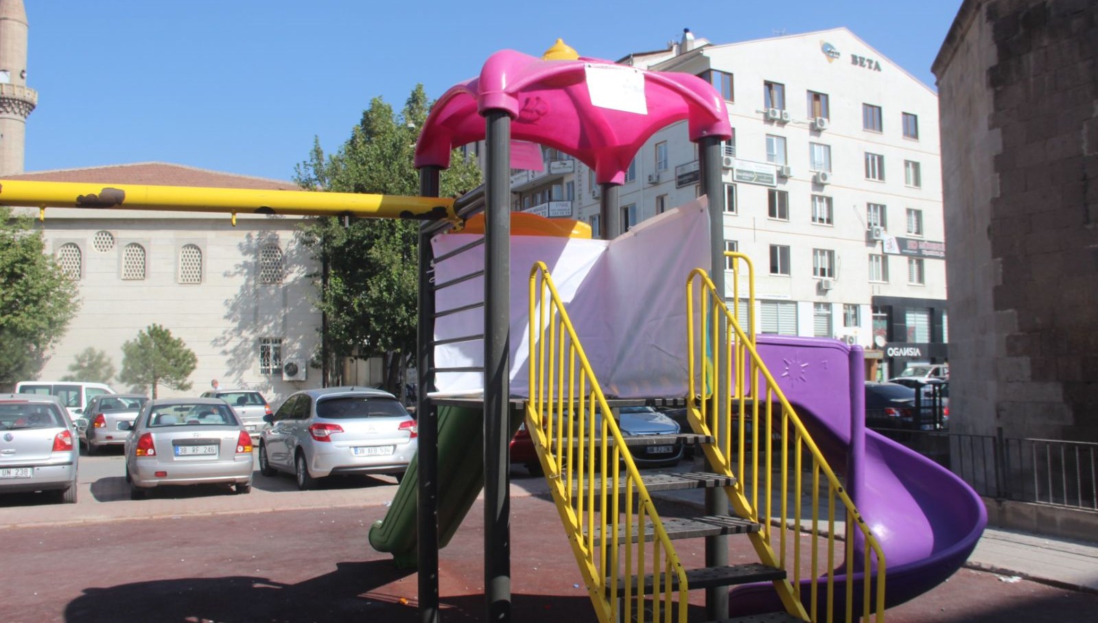 Kayseri'de çocuk parkları bir ay süreyle kapatıldı
