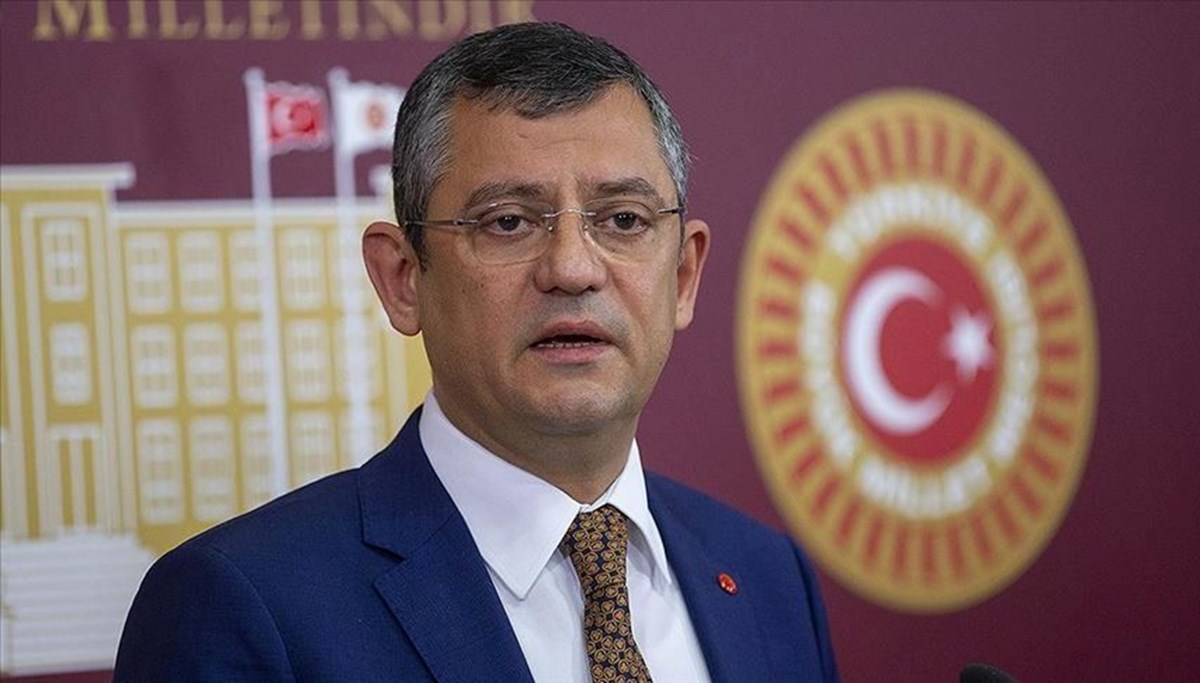 Özgür Özel kimdir? CHP Genel Başkan adayı Özgür Özel kaç yaşında, hangi görevlerde bulundu? Özgür Özel kimdir? CHP Genel Başkan adayı Özgür Özel kaç yaşında, hangi görevlerde bulundu?