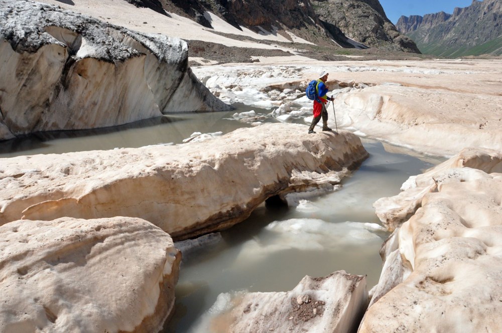 Türkiye'nin zirvesi 20 bin yıllık 'Cilo Buzulları' eriyor - 19