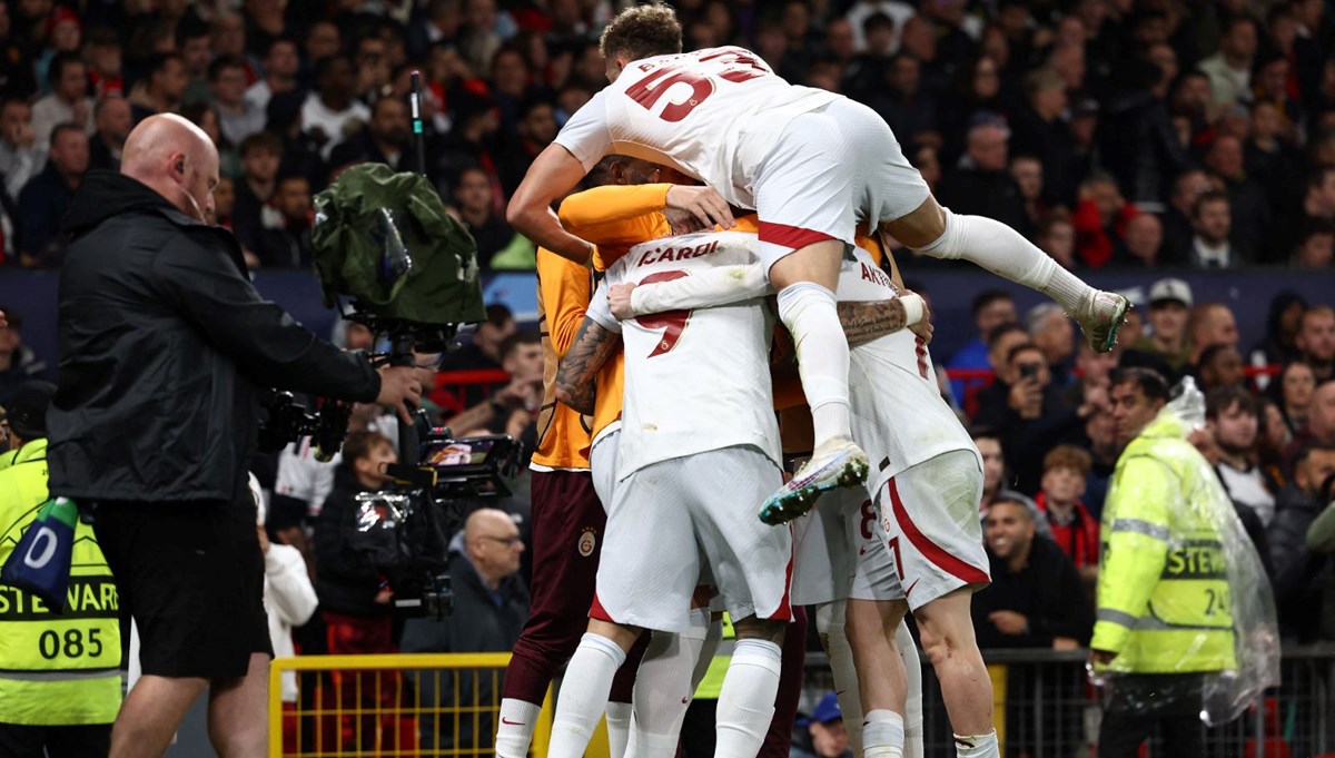 Şampiyonlar Ligi | Manchester United 2-3 Galatasaray (Maç sonucu) Şampiyonlar Ligi | Manchester United 2-3 Galatasaray (Maç sonucu)