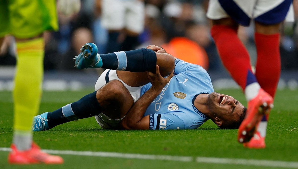 Manchester City'de Rodri şoku: Yıldız futbolcu sezonu kapattı!