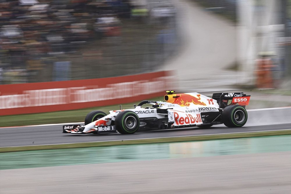 Valtteri Bottas memenangkan Formula 1 Grand Prix Turki - 13