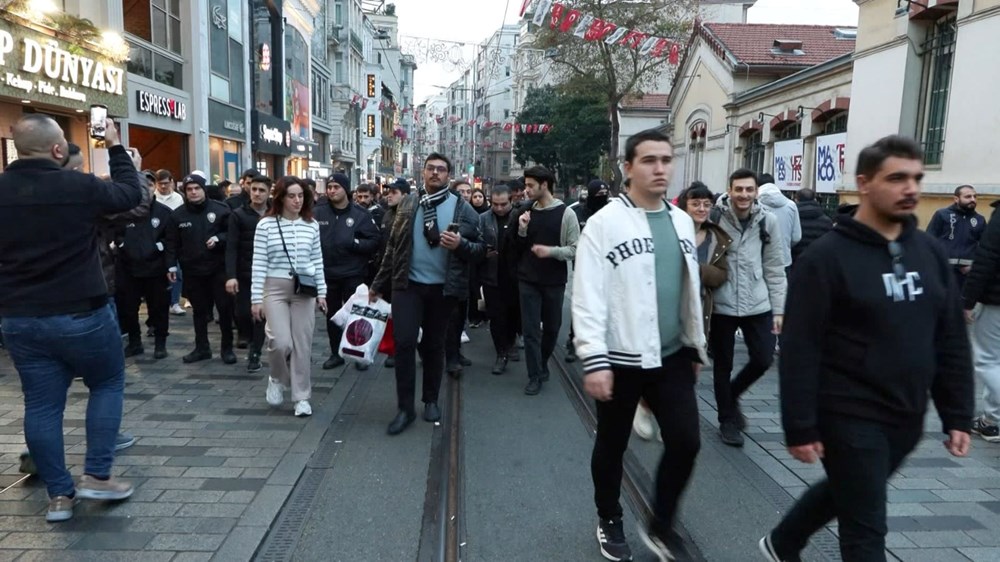 Taksim'de yeni yıla saatler kala hareketlilik başladı - 5