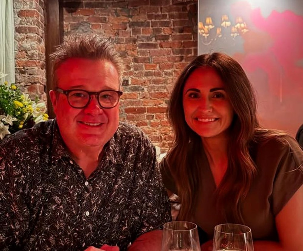 Modern Family dizisinin yıldızı Eric Stonestreet evlendi - 2