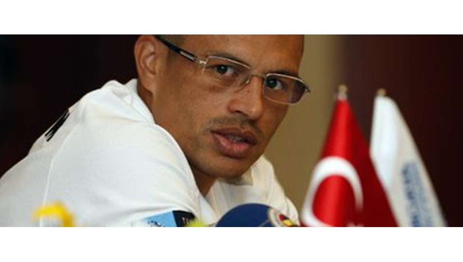 Alex: Sahada futbol oynamadık