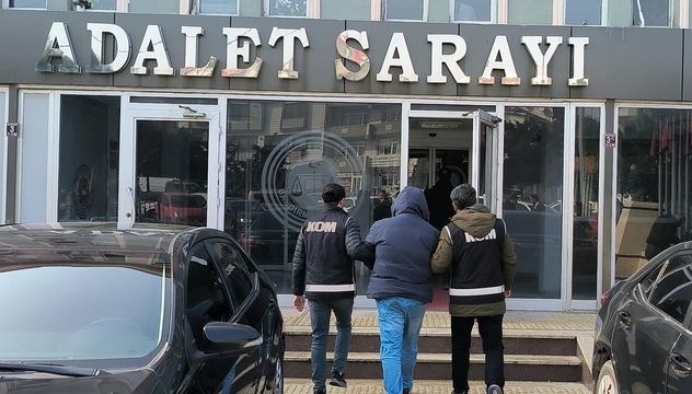 Balıkesir'de firari FETÖ hükümlüsü yakalandı