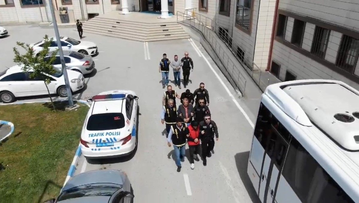 Düzce’de dolandırıcı operasyonu Düzce’de dolandırıcı operasyonu