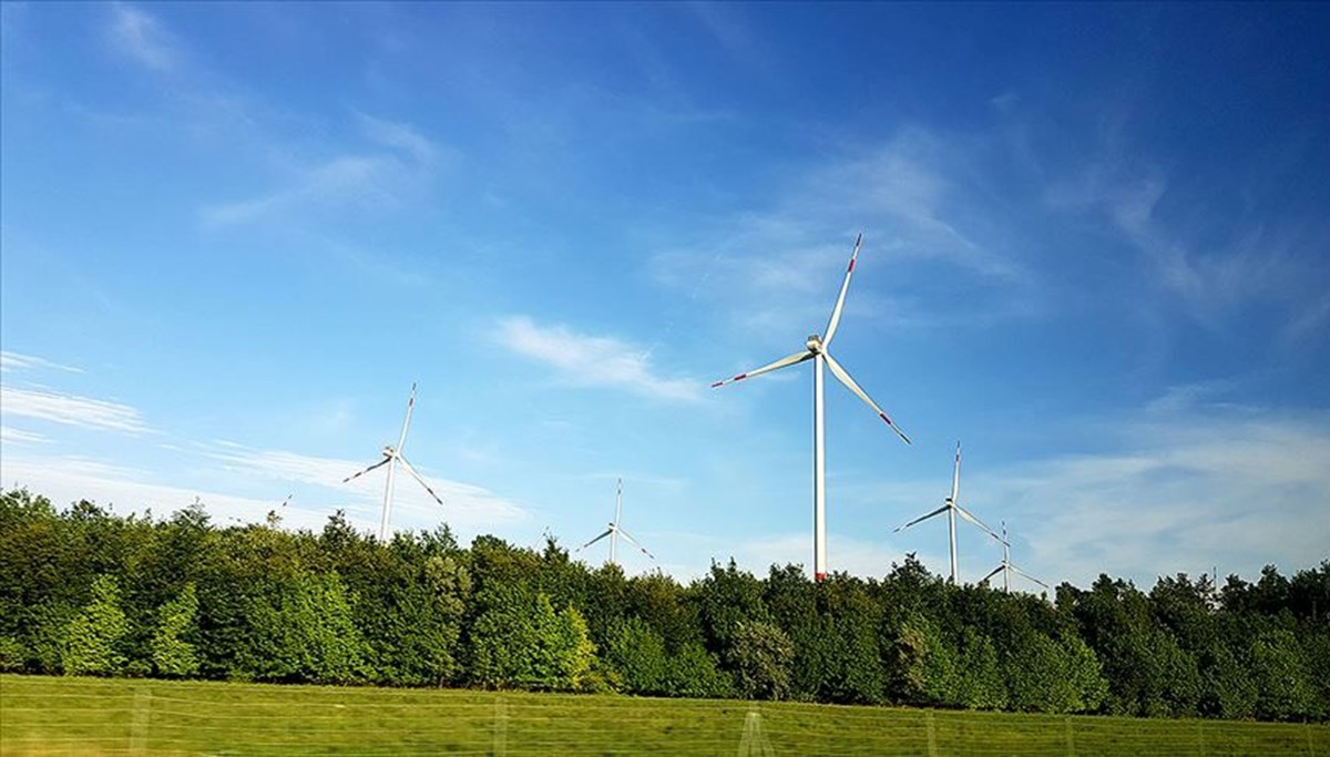 AB yenilenebilir enerjide bir ilki gerçekleştirdi: Üretim fosil yakıtı geçti