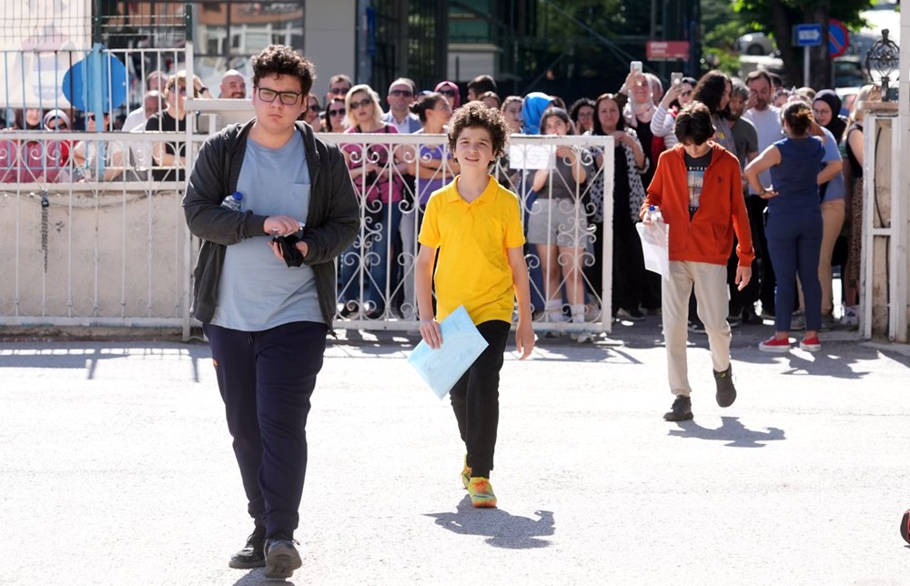 LGS heyecanı: 1 milyon öğrenci sınava giriyor - 8