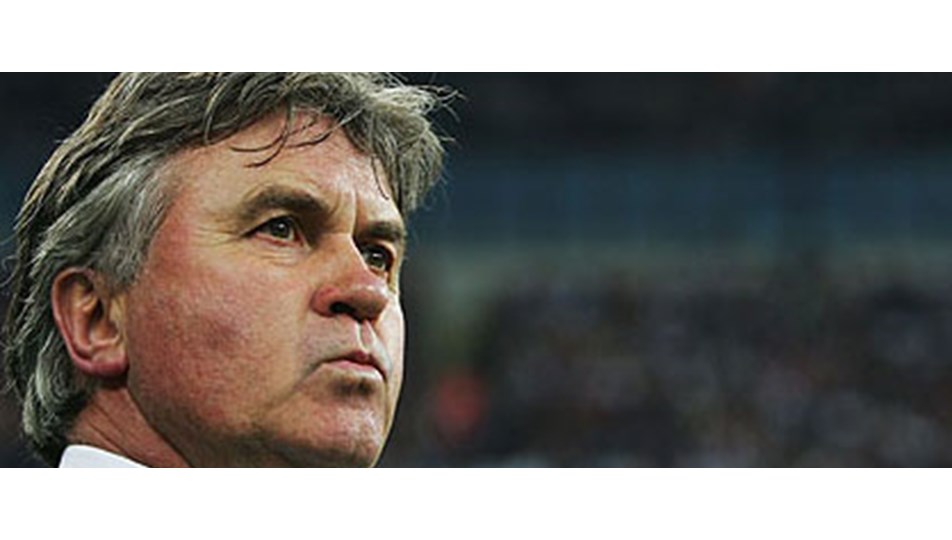 Hiddink Rusya'yı bırakıyor