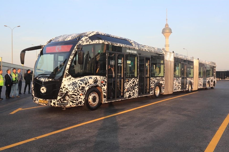 Ekrem İmamoğlu, yerli üretim metrobüsün test sürüşüne katıldı - 2