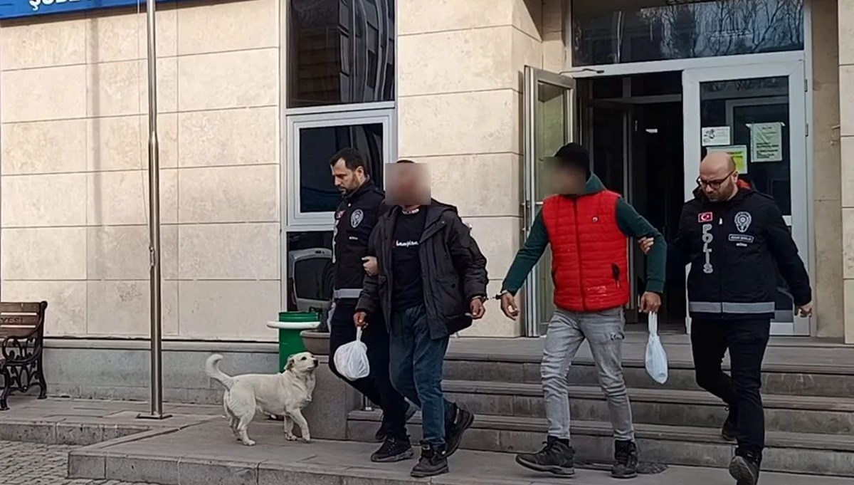 Kırklareli’nde operasyon: 62 şüpheli yakalandı Kırklareli’nde operasyon: 62 şüpheli yakalandı