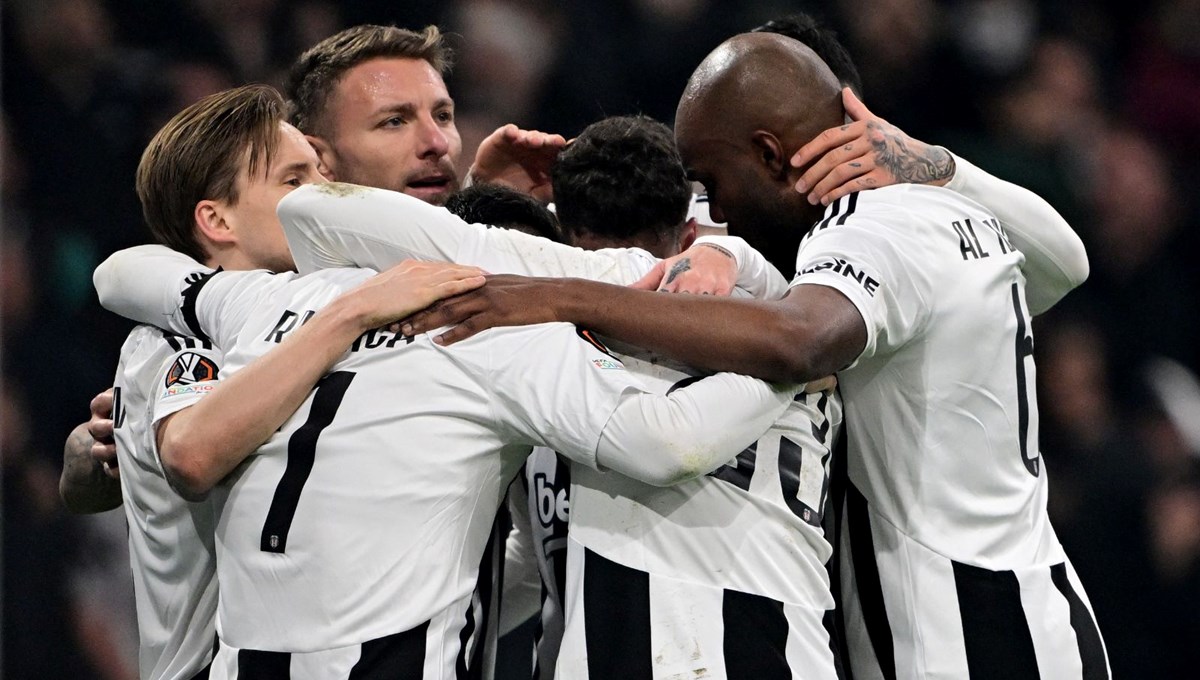 Twente-Beşiktaş maçı ne zaman, saat kaçta ve hangi kanalda canlı olarak yayınlanacak? Avrupa Ligi'nde Beşiktaş'ın muhtemel 11'i belli oldu