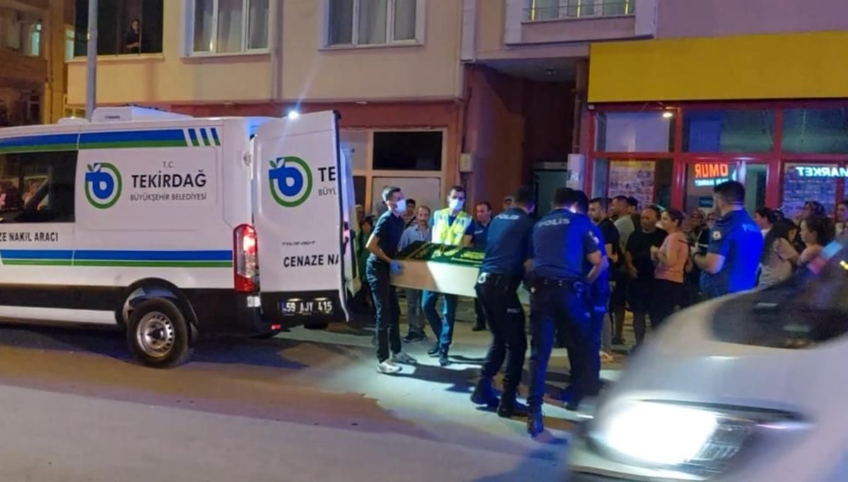 Tartıştığı eşini döverek öldürdü Tartıştığı eşini döverek öldürdü