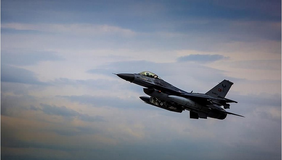 ABD’li senatörden Türkiye’ye F-16 satışına destek