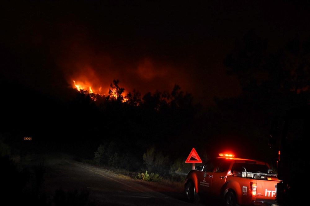 Marmaris'te orman yangını: Havadan müdahale yeniden başladı - 13