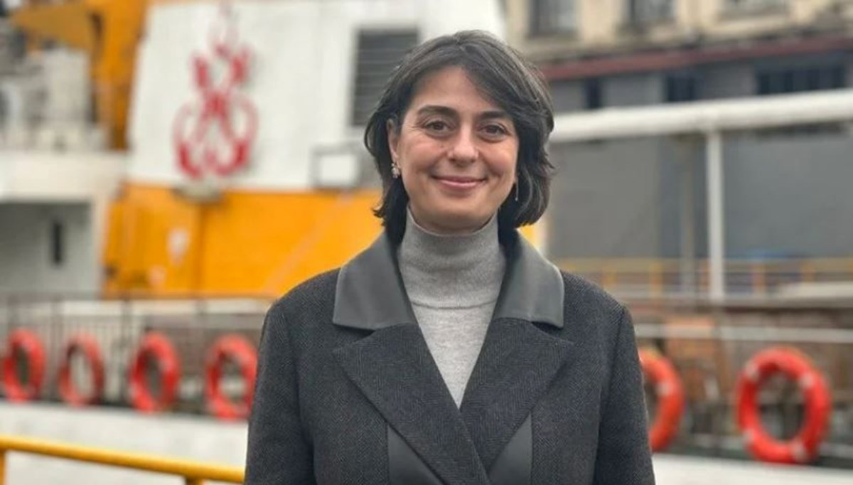 Yeni Üsküdar Belediye Başkanı Sinem Dedetaş kimdir, kaç yaşında? Yeni Üsküdar Belediye Başkanı Sinem Dedetaş kimdir, kaç yaşında?