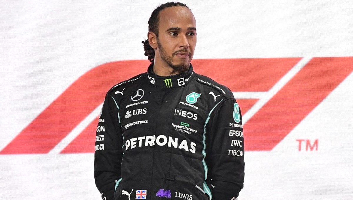 Lewis Hamilton çatı katı dairesini 49,5 milyon dolara satıyor