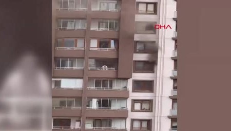 Ankara'da bir binada yangın çıktı