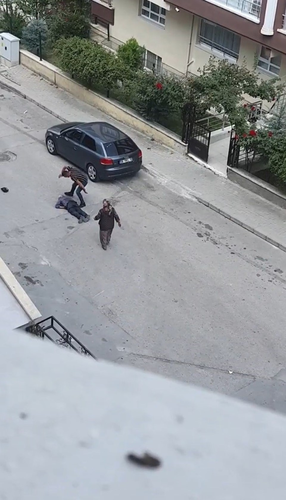 Ankara'da taciz iddiasına dakikalarca tekme öldürdü - 3