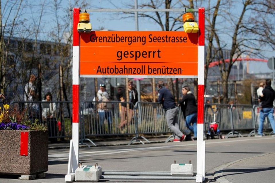 İsviçre, komşuları Almanya, Fransa ve Avusturya ile sınırlarını yeniden açıyor - 1